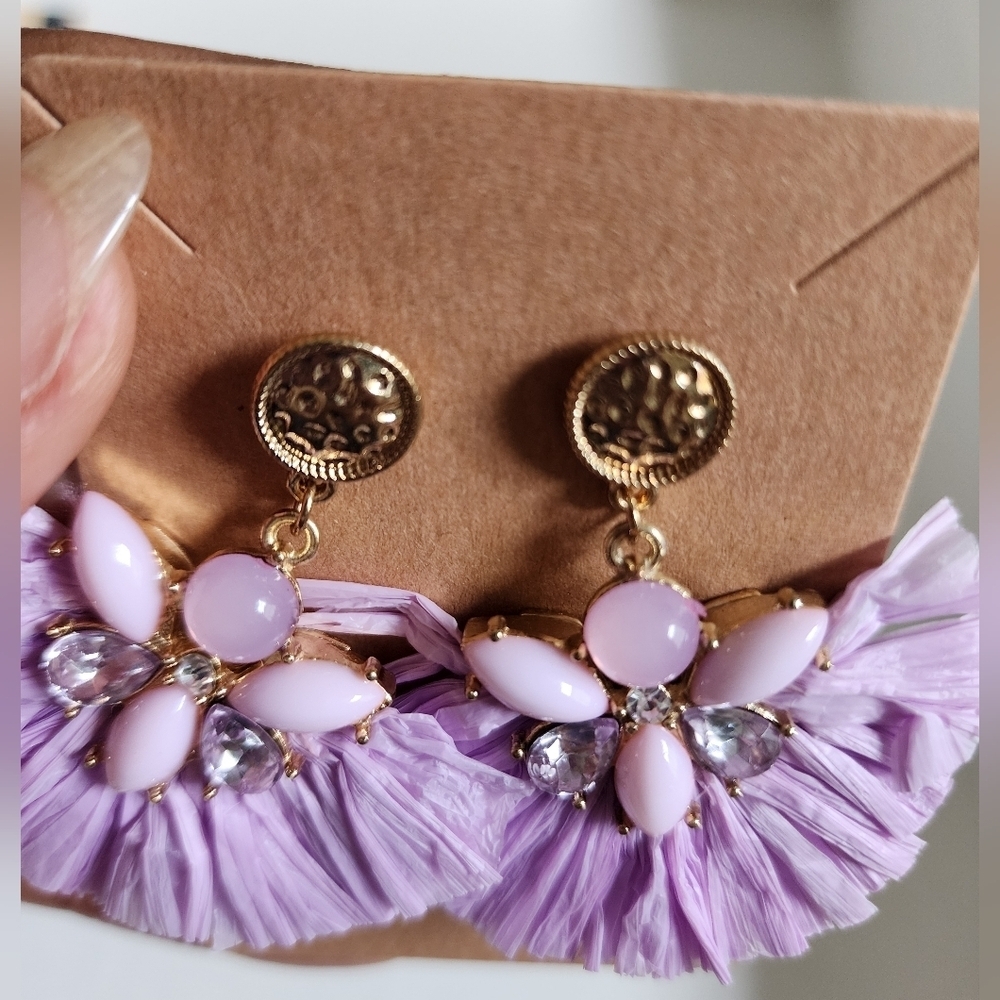 NWOT Paper Purple and Pink Floral Fan Shape Dangling Stud Earrings - Picture 8 of 13